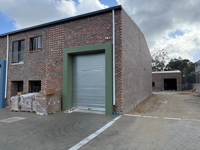 To Let commercial Property for Rent in Fairview Eastern Cape